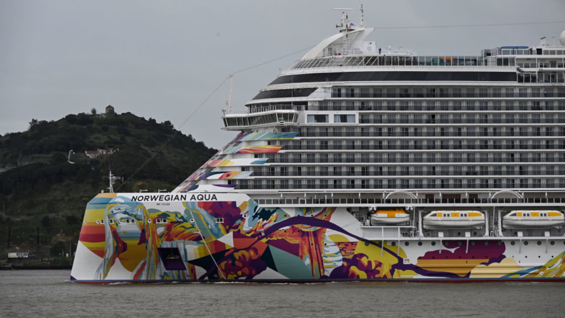 This cruise stock can rally 30% and withstand an economic slowdown, Jefferies says