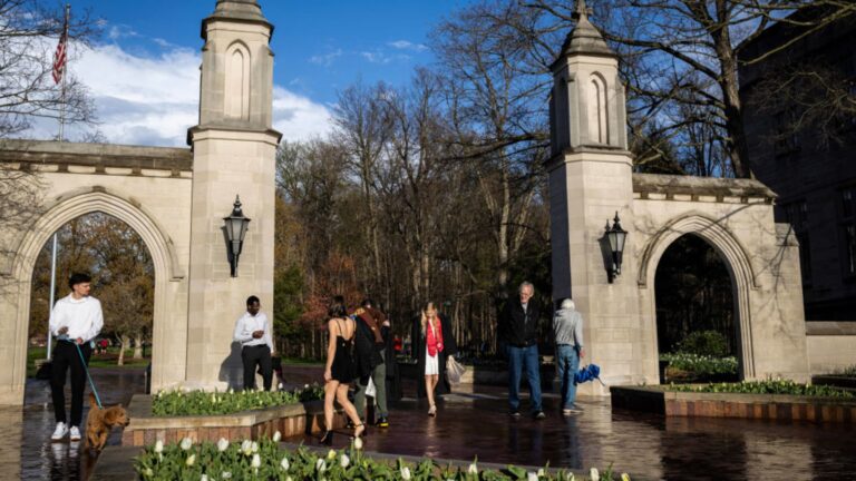 FBI searches homes of Indiana U. cybersecurity Prof. XiaoFeng Wang and wife, seizes boxes