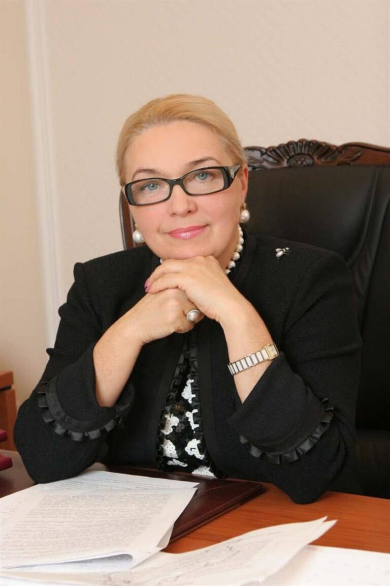 Fraud, Russia, Cash, Moscow, Policy