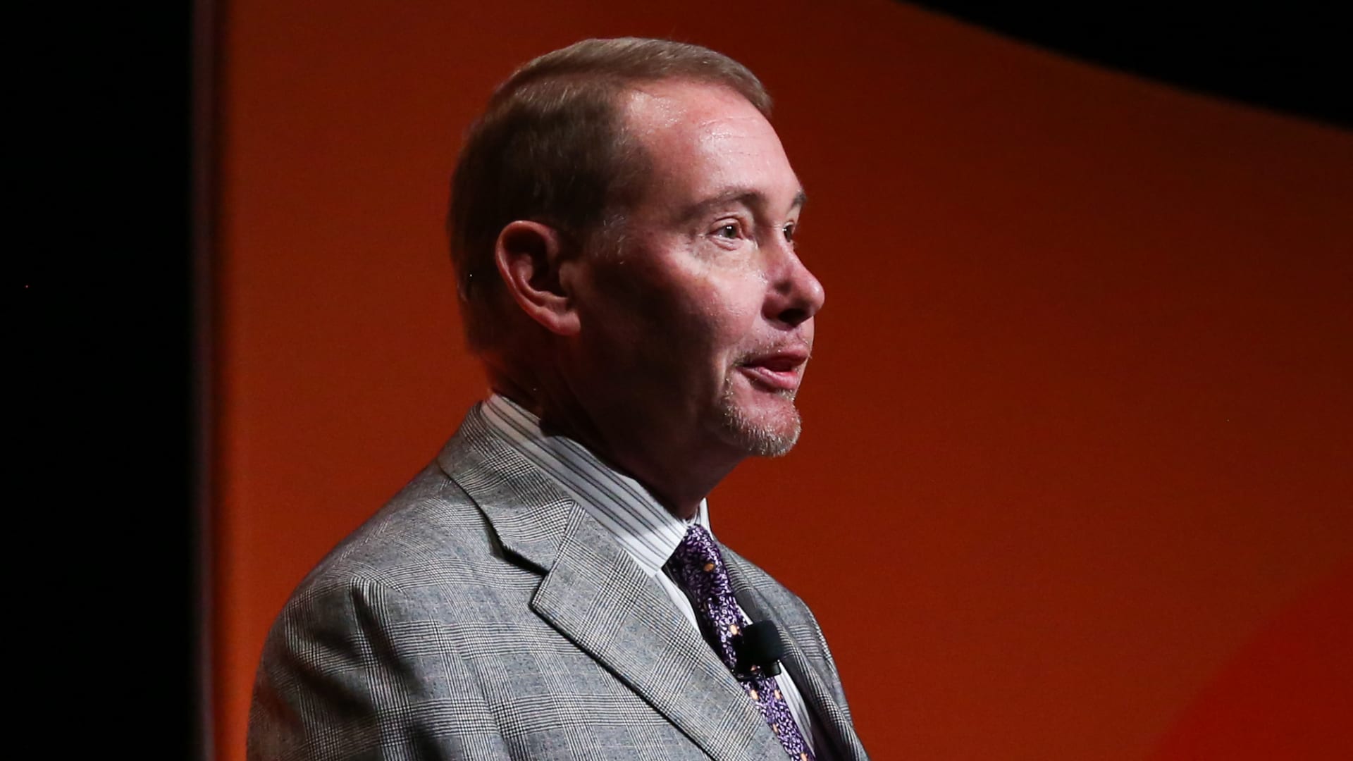 DoubleLine’s Gundlach says S&P 500 could bottom at 4,500, investors should stay defensive