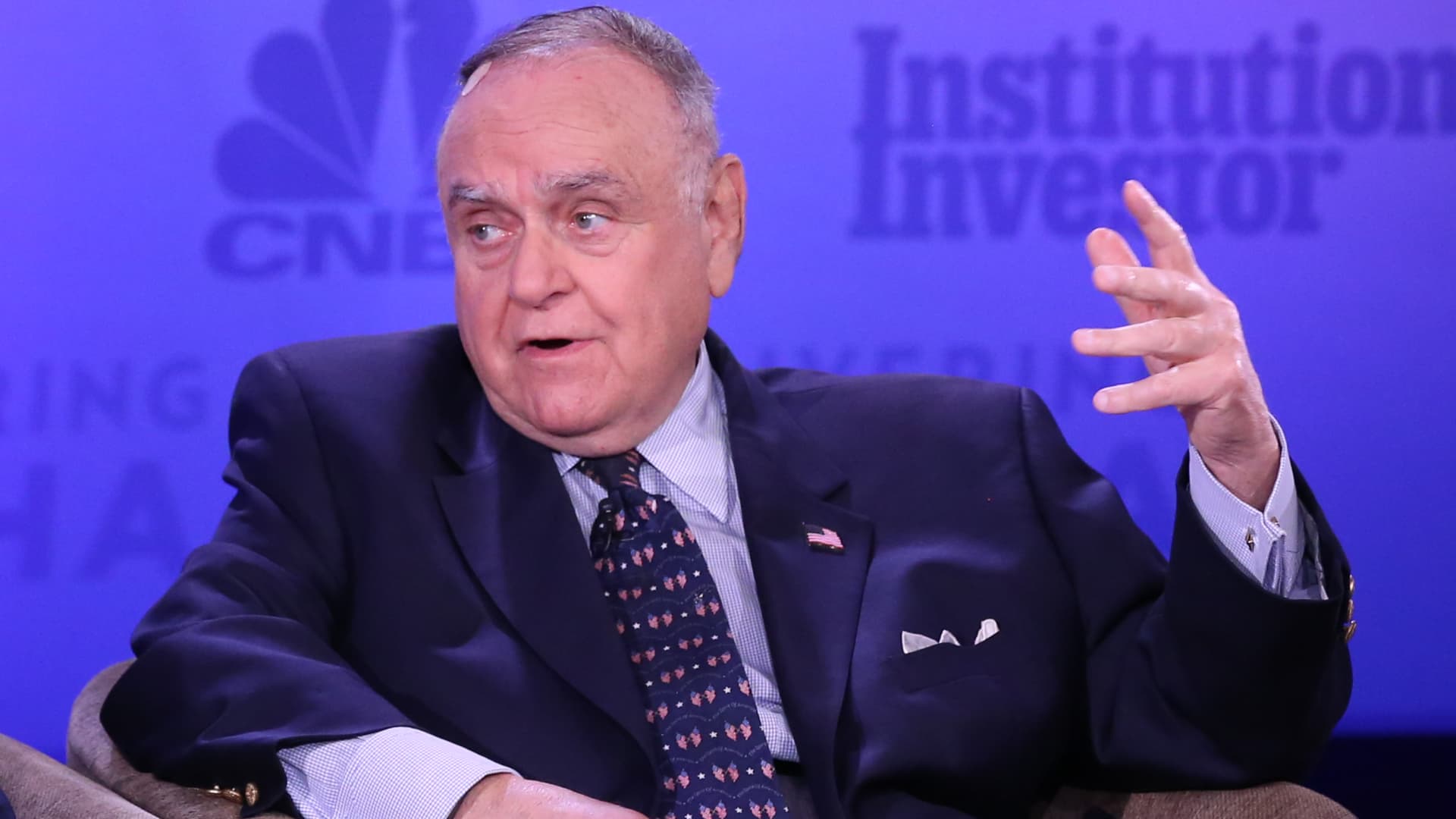 Leon Cooperman says market bottom is not in as Trump has decided a recession is best way lower rates