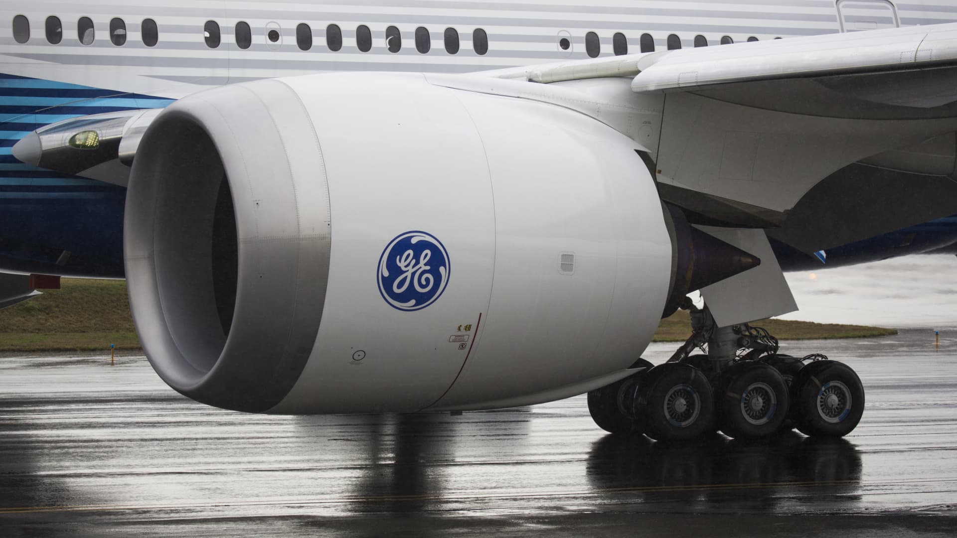 Buy this aerospace stock that Bank of America says is insulated from tariffs