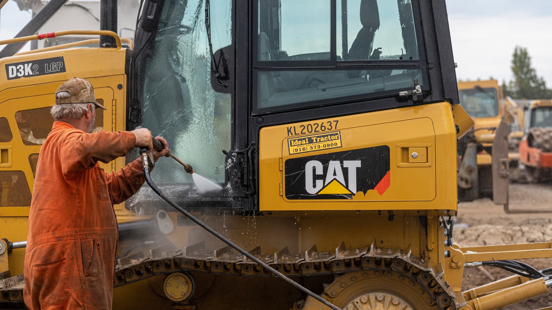 UBS downgrades all U.S. machinery stocks like Caterpillar to sell on tariff impact