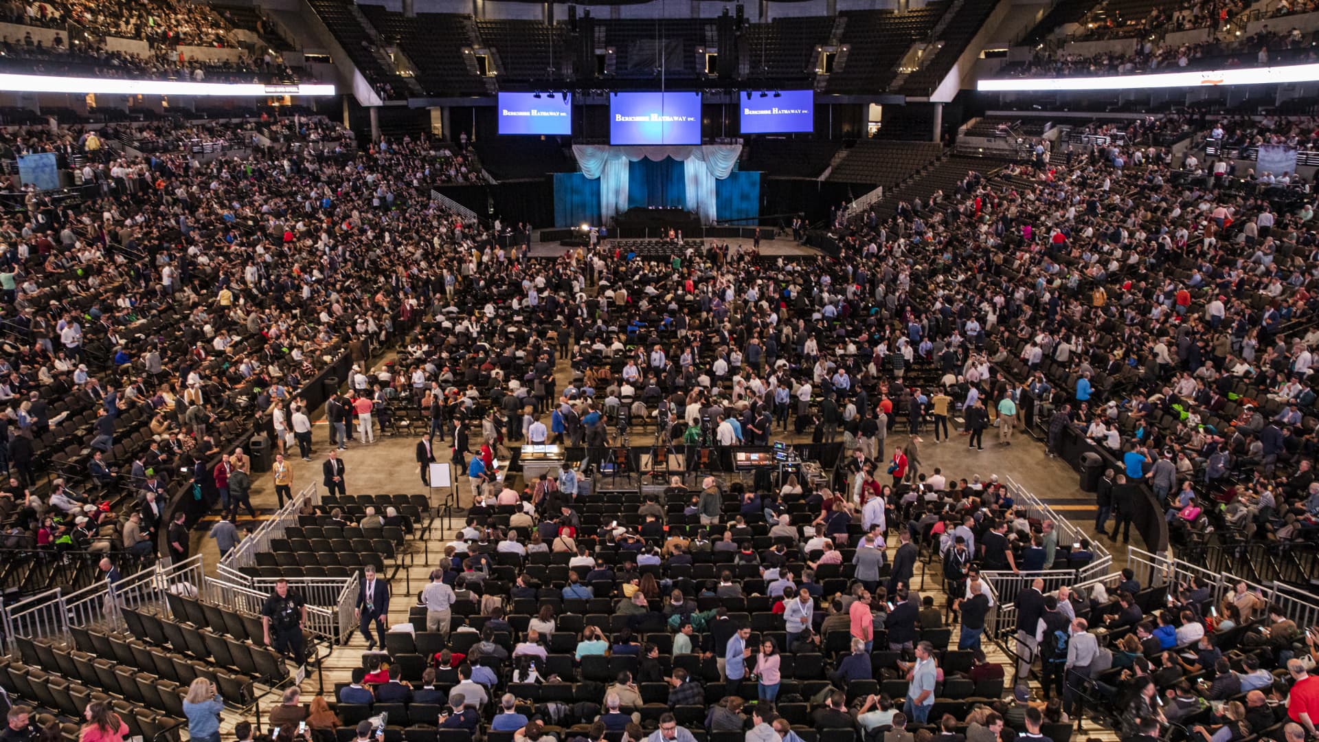 Foreign shareholders traveling to Omaha for Berkshire Hathaway annual meeting face new puzzle