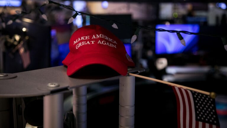 Trade talks will continue to loom large in a big week ahead for Mag 7 earnings and jobs data