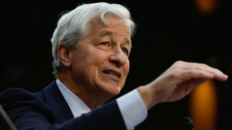 Jamie Dimon says he expects S&P 500 earnings estimates to fall as companies pull guidance