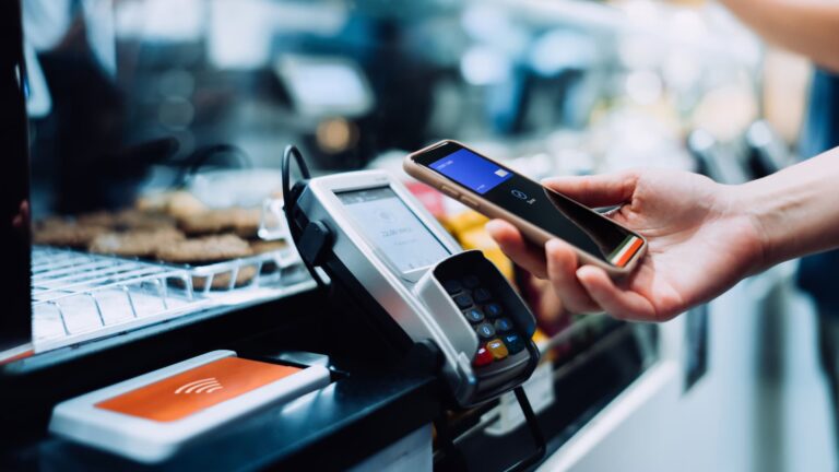 PayPal introduces 3.7% yield on stablecoin balances to boost payments activity