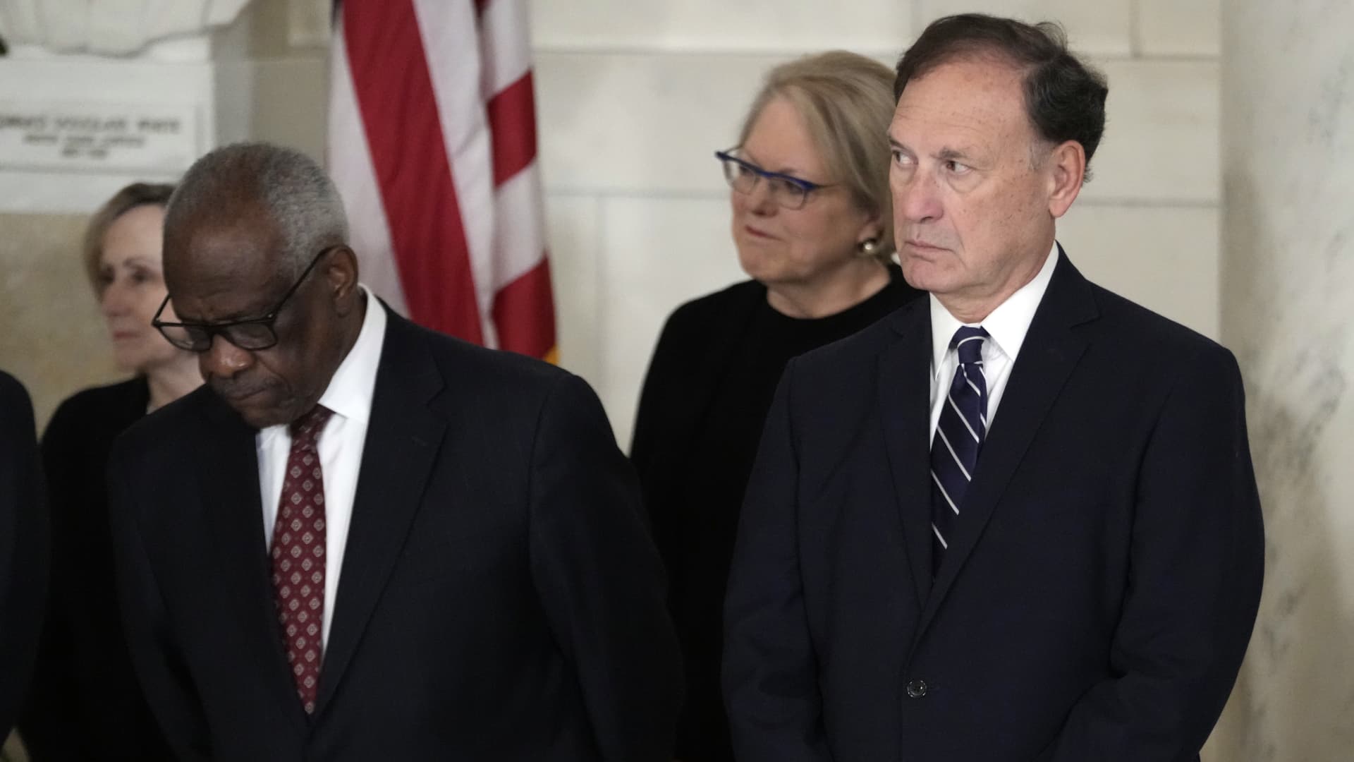 Alito criticizes U.S. Supreme Court's decision to 'hastily' block deportations