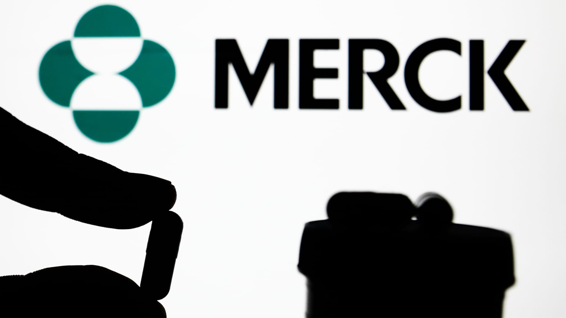 Merck lowers profit outlook, partly due to $200 million expected tariff hit