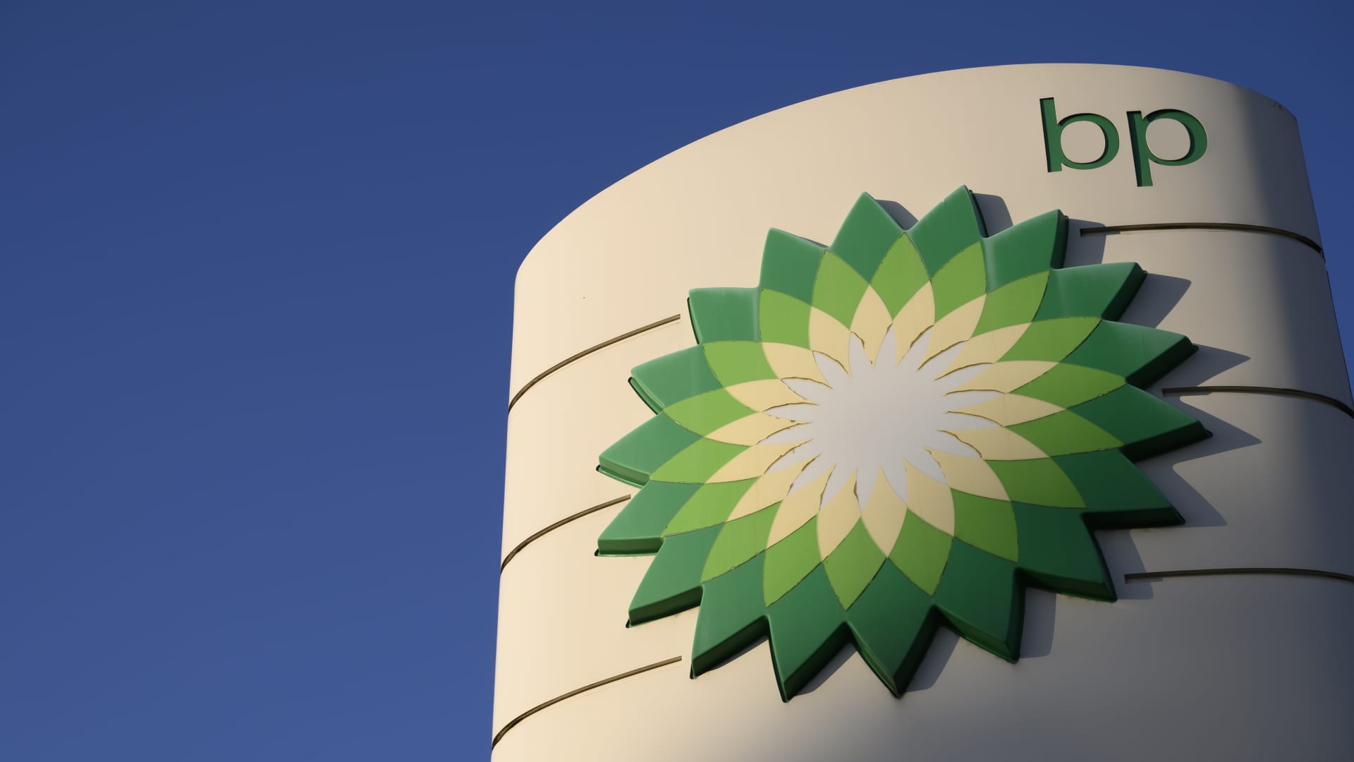 BP chair Helge Lund to step down after oil major pledges strategic reset