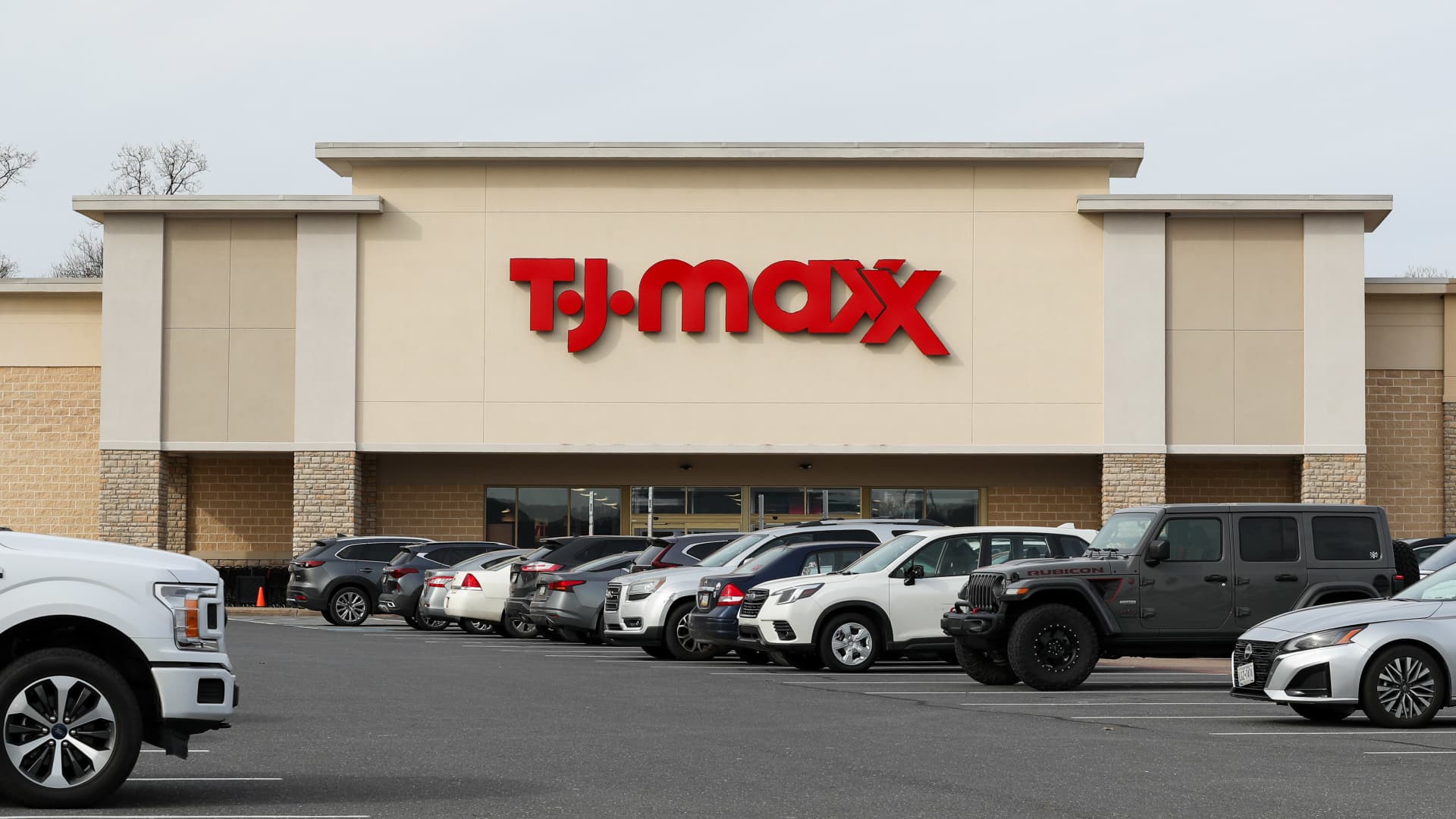 This retailer just got upgraded as a winner from Trump's tariffs. It's one we love