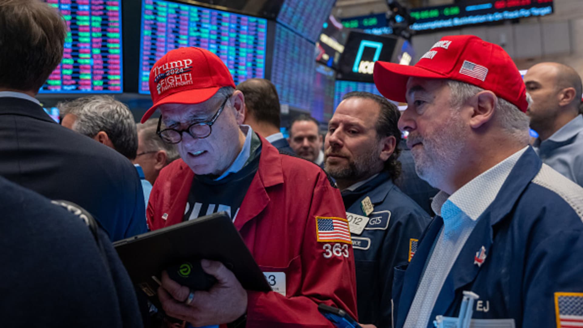 'This is the Trump recession,' CEOs say, with price increases and job losses coming: CNBC survey