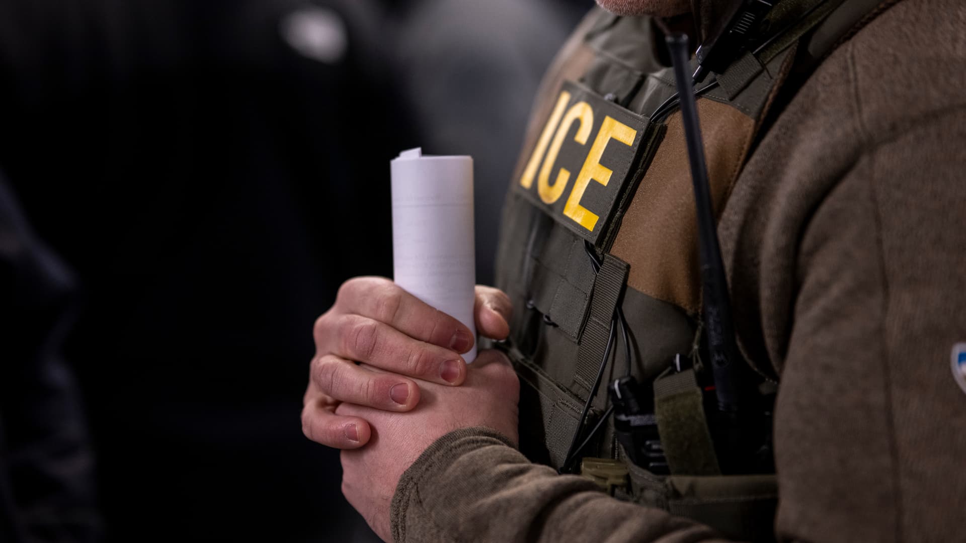 As legal fight raged, ICE buses filled with Venezuelans heading toward airport turned around, video shows