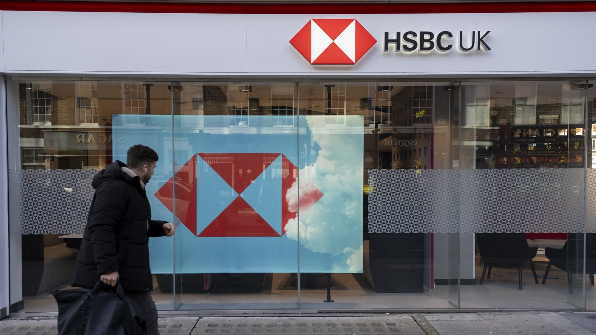 HSBC announces share buyback of up to $3 billion as first-quarter results top expectations