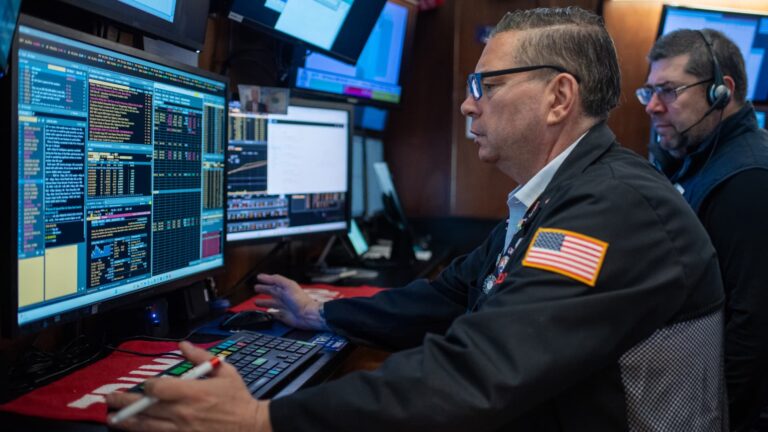 2 major Wall Street banks love this autonomous driving stock that can withstand trade war