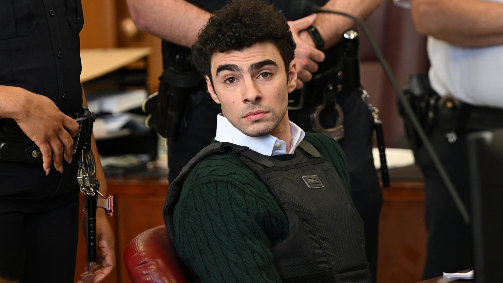 Luigi Mangione pleads not guilty in federal court to murder of UnitedHealthcare CEO