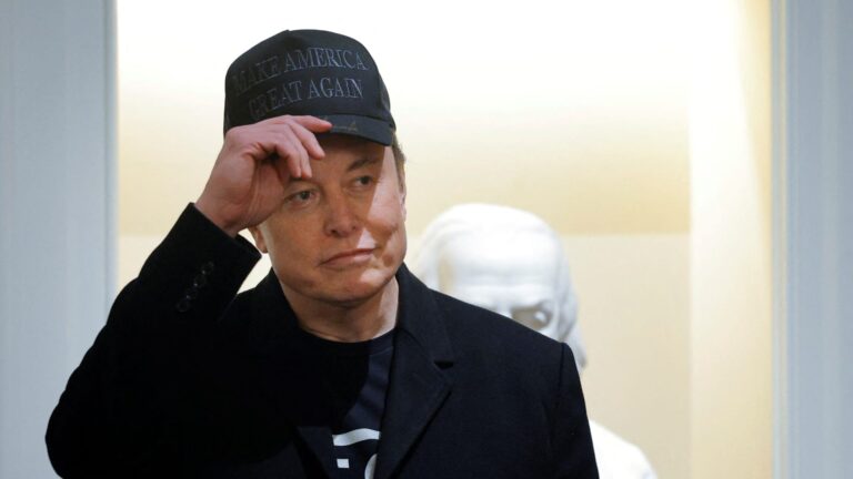 Trump told Cabinet that Elon Musk will leave administration in coming months