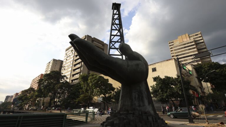 Trump tariffs on Venezuela oil importers are an unprecedented move that increases trade uncertainty