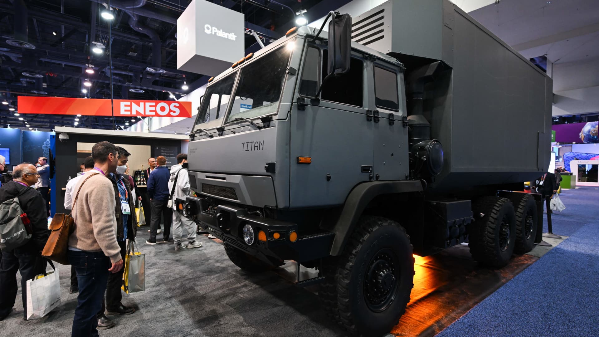 Buy-the-dip candidate: Charts suggest this tech stock is poised to rebound