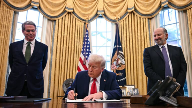 White House considering roughly 20% tariff on most imports, report says