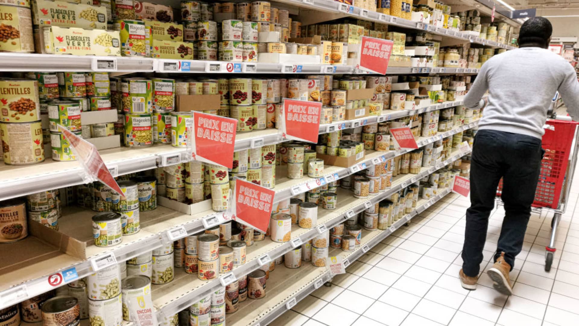 Euro zone inflation dips to 2.2% in March as U.S. tariffs loom