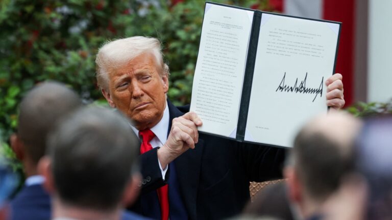 Jim Cramer's top 10 things to watch in the stock market Thursday