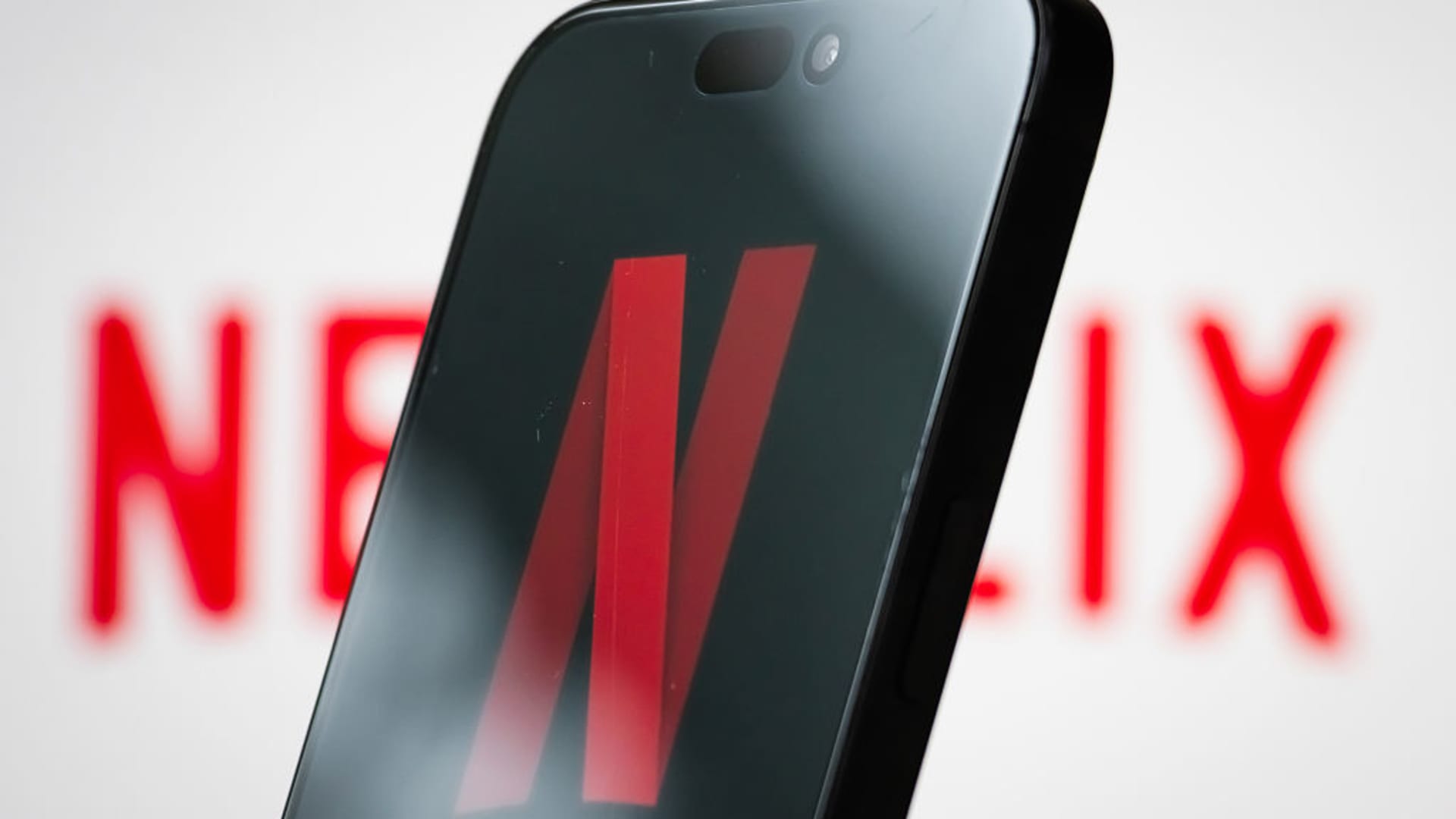 Netflix gets price target increases from several Wall Street shops after earnings beat