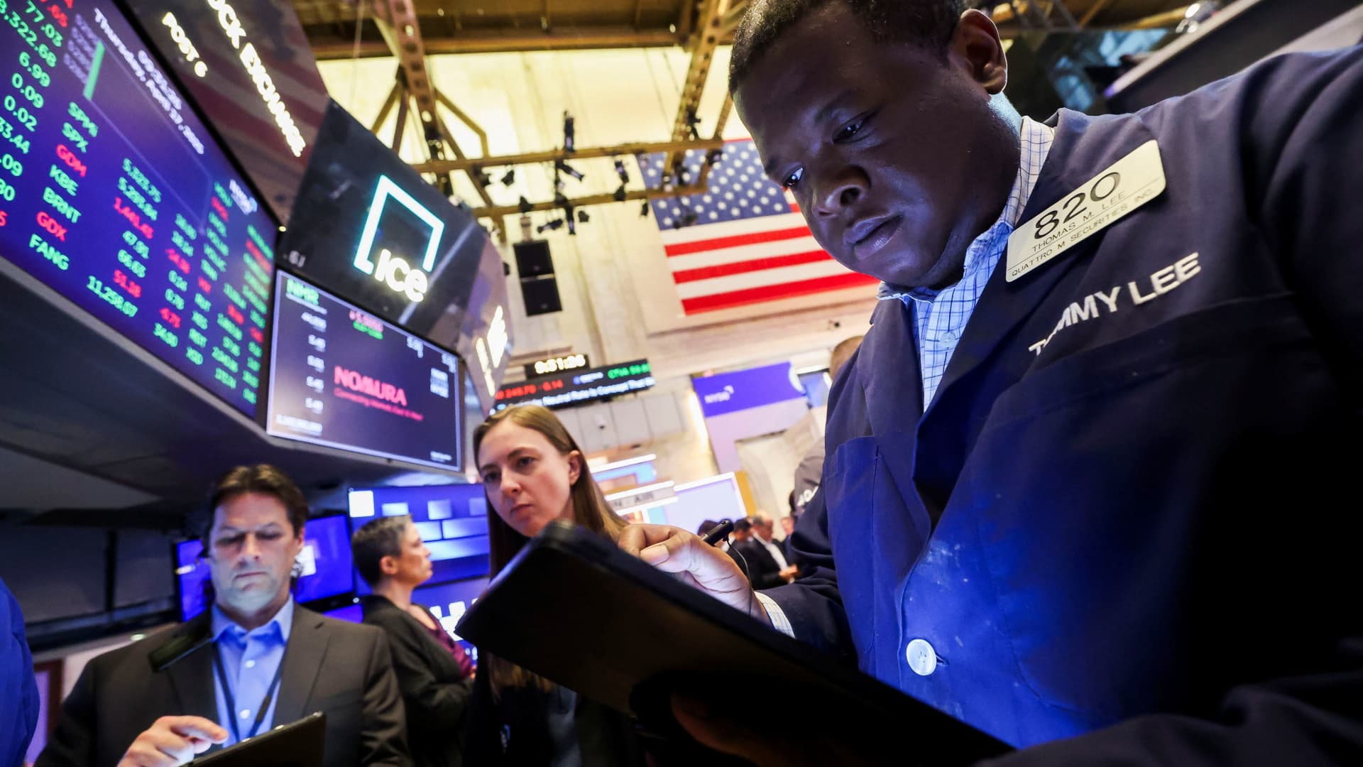 Stock futures fall after Wall Street posts another losing week: Live updates