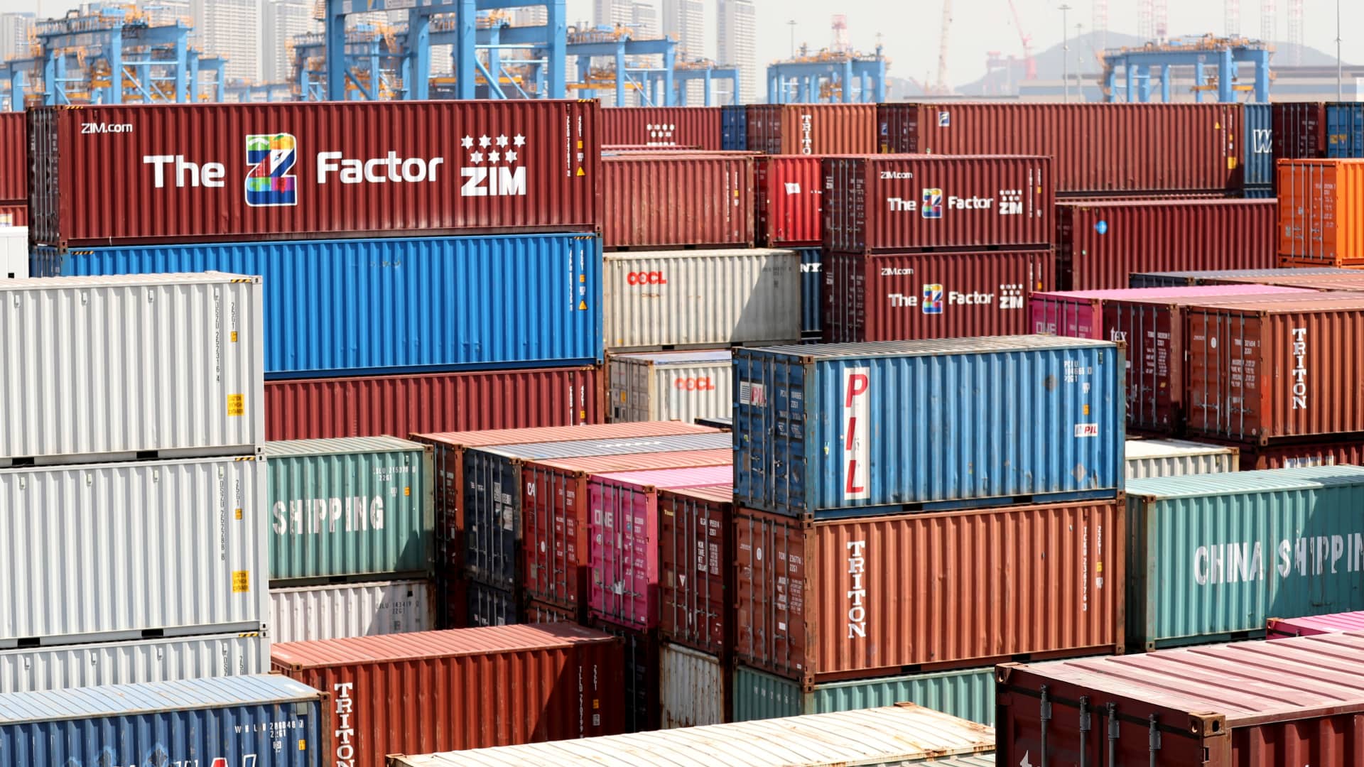 Trump tariffs lead to surge of companies parking imports in tax-free 'foreign trade zones'