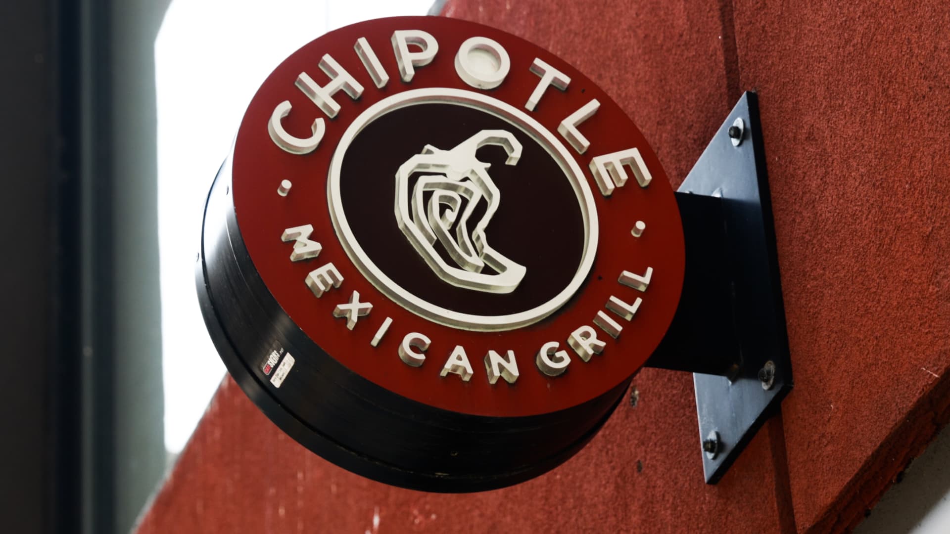Chipotle misses revenue estimates, gives more cautious outlook as it sees 'slowdown' in spending