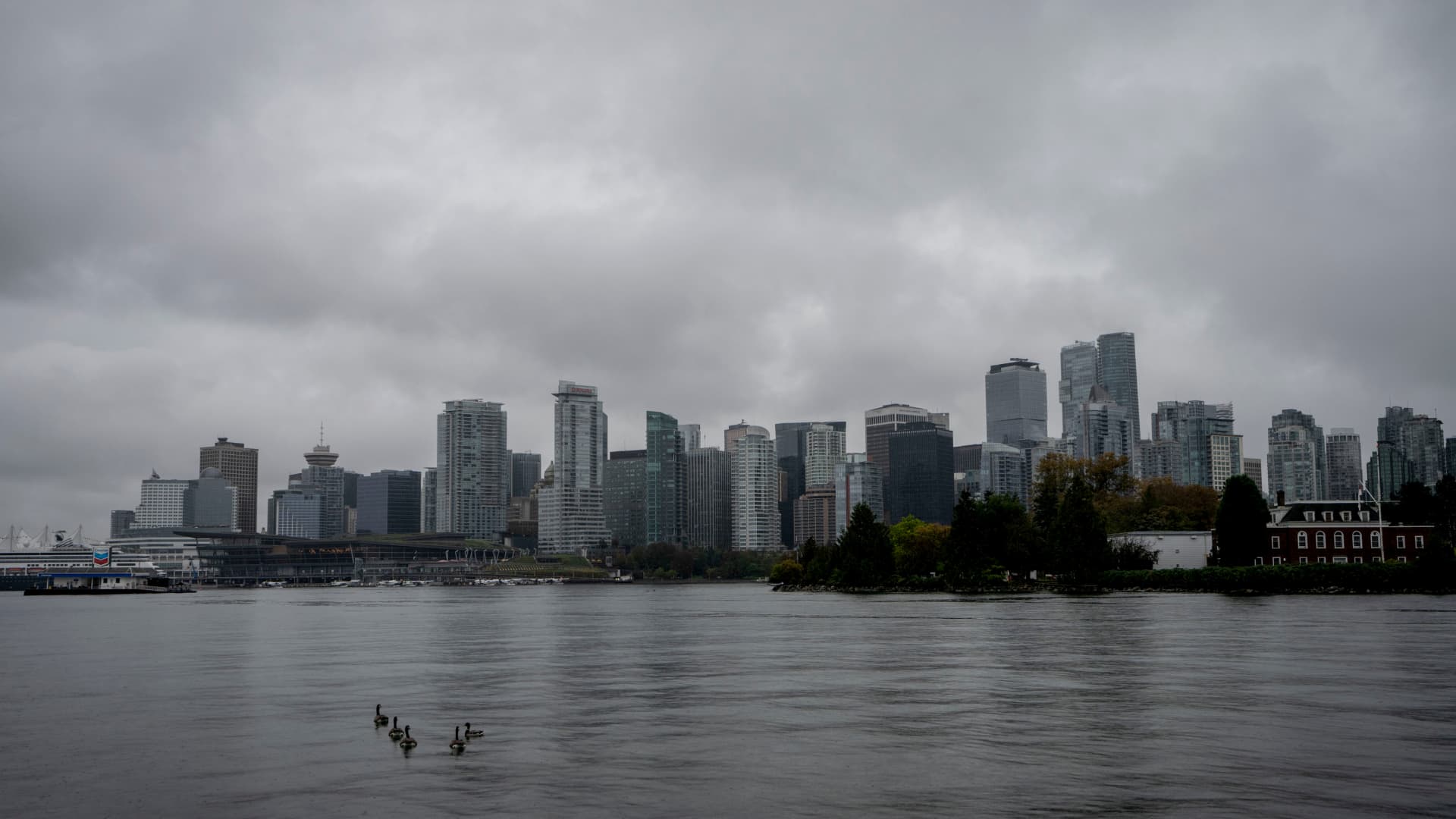 Multiple dead, injured in Vancouver after vehicle plows into street festival