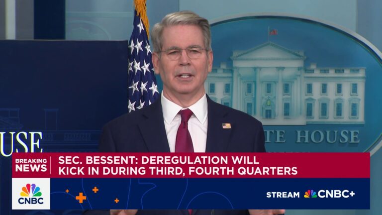 Treasury Secretary Scott Bessent: Individual investors trust President Trump