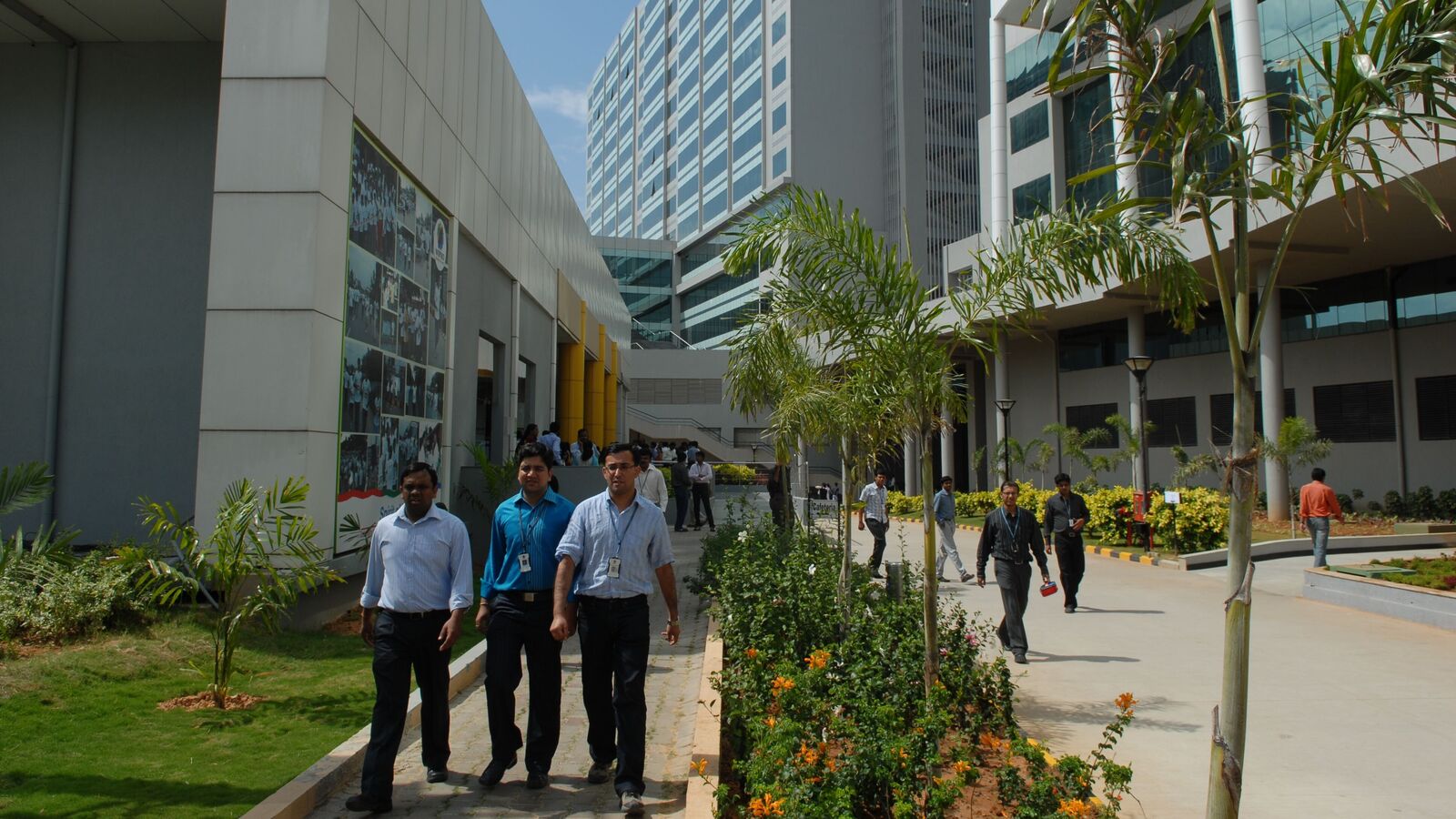 Wipro Q4 attrition rate drops to 15% sequentially; headcount rises by 614 to 2,33,346 employees