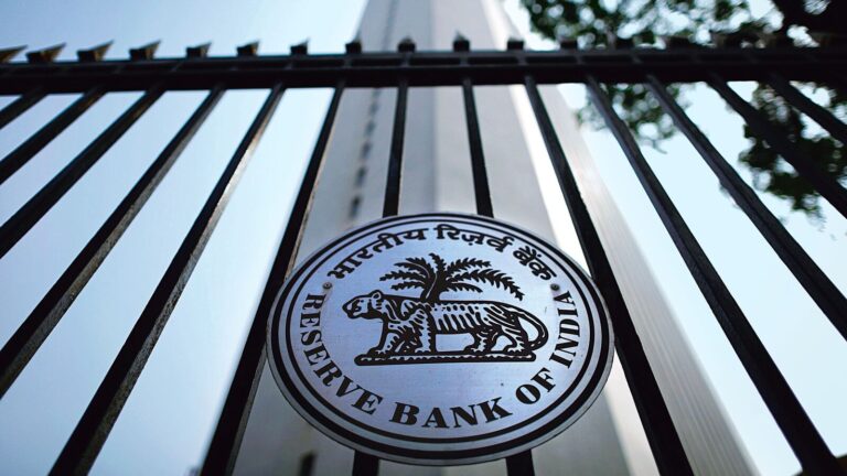 RBI repo rate cut: Experts see up to 75 bps deduction in 2025. Will this be enough to counter Trump's tariffs?