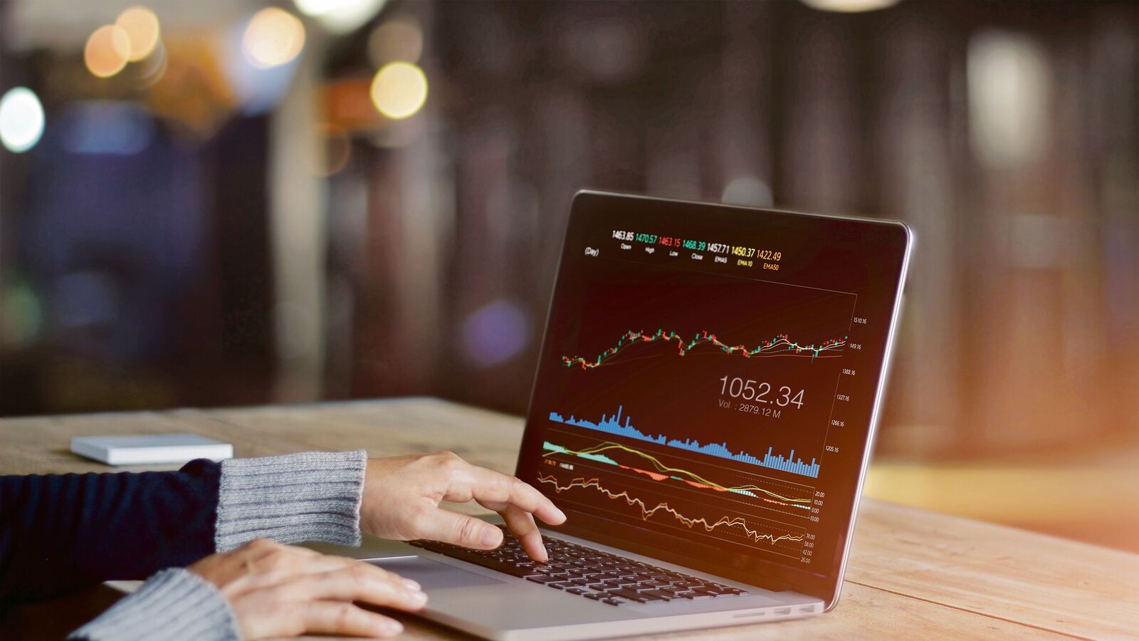 Sensex, Nifty 50 end in the red; investors lose  ₹4 lakh crore— 10 key highlights of Indian stock market today