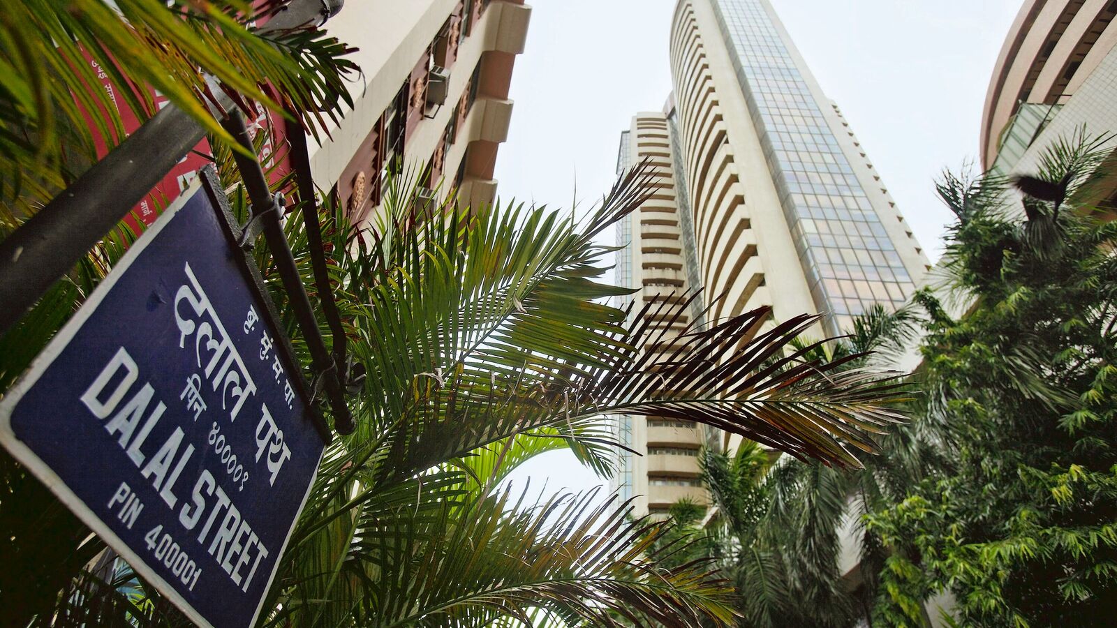 Sensex, Nifty 50 extend relief rally to third straight session, gain up to 0.5%; bank stocks top contributors