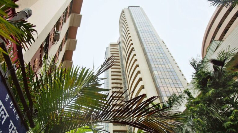IRFC emerged as lowest bidder for  ₹5000 crore term-loan to NTPC
