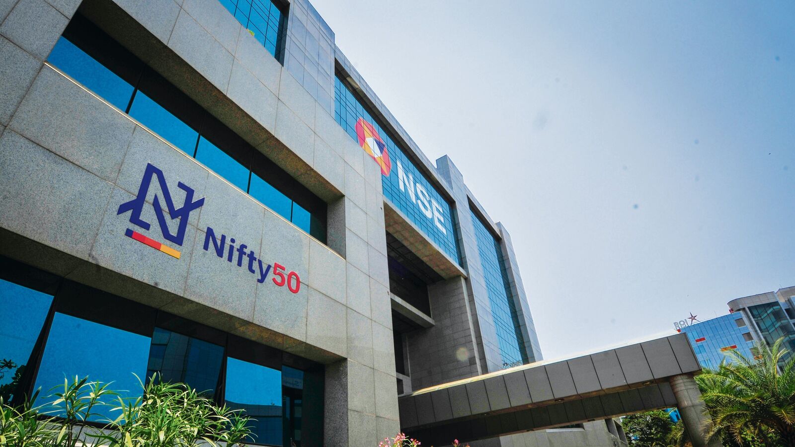 D-Street stumbles as fresh tariff fear feeds into slowdown woes