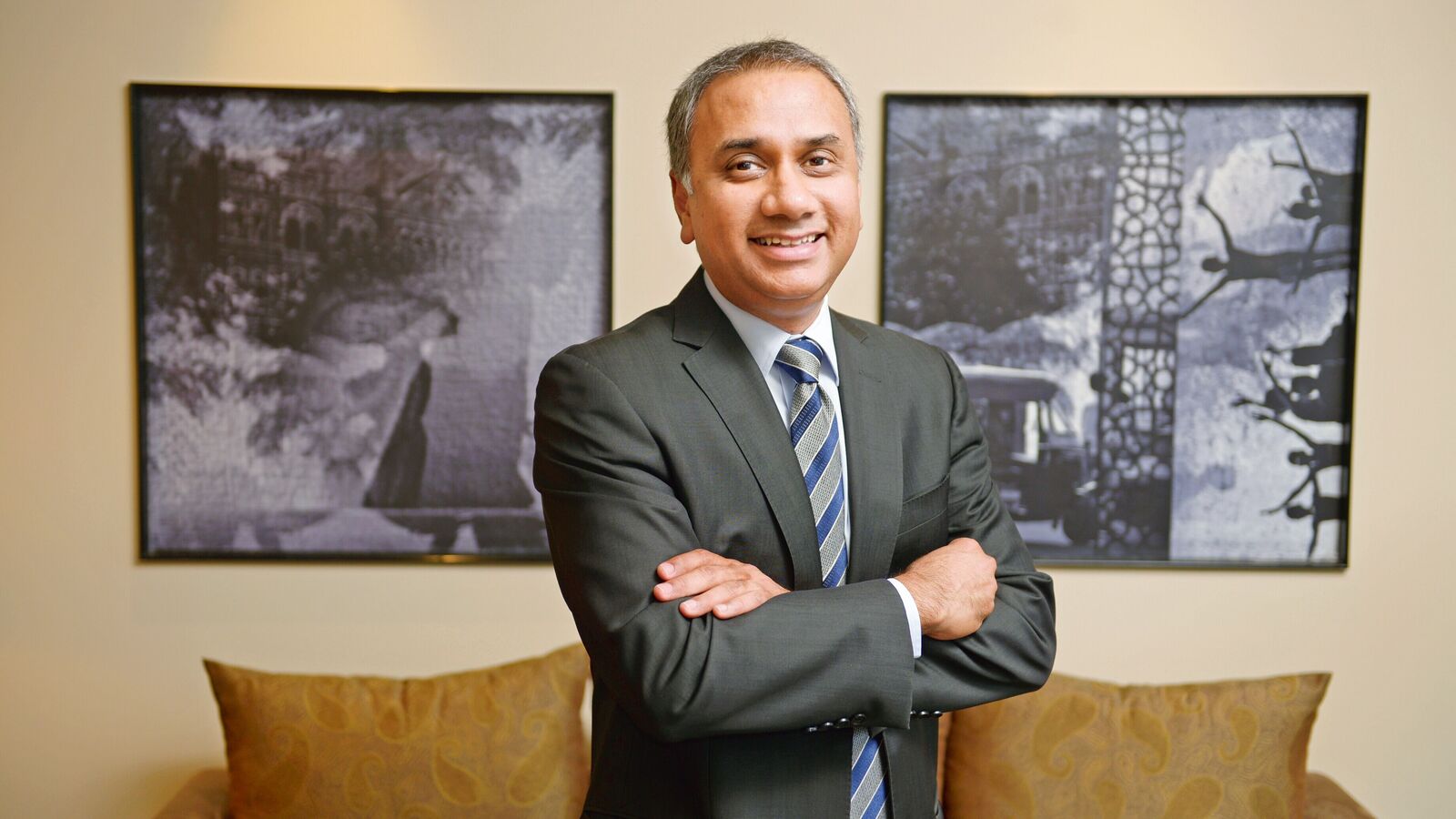 Infosys gives ESOPs worth  ₹50 crore to CEO Salil Parekh in FY25