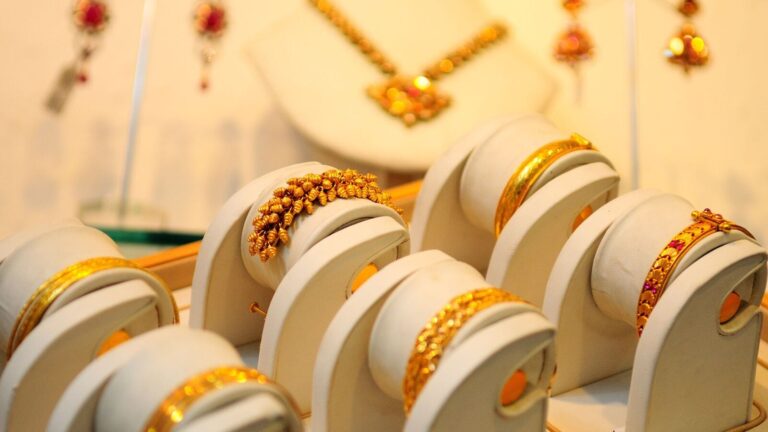 Gold rate today: Yellow metal prices on MCX jump to record high of  ₹93,736 per 10 grams. Should you buy?