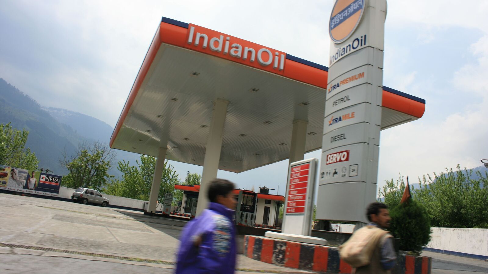 IOCL Q4 Results Preview: Weaker margins, crude oil volatility may dent profitability