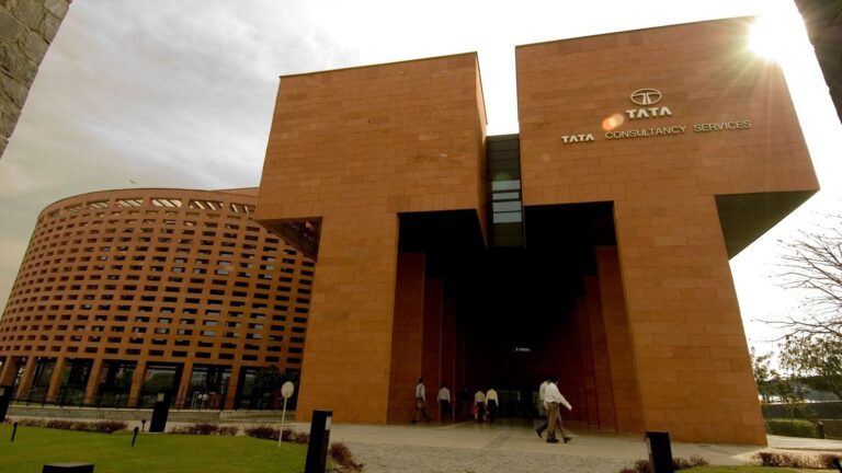 TCS Dividend: India's largest IT giant recommends final dividend of  ₹30 for FY25; Details here