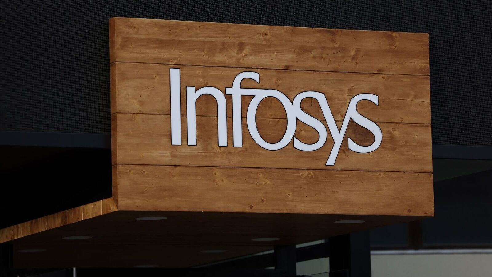 Infosys Q4 results preview: Net profit, revenue likely to fall, margin may contract by 100 bps QoQ; FY26 guidance eyed | Stock Market News