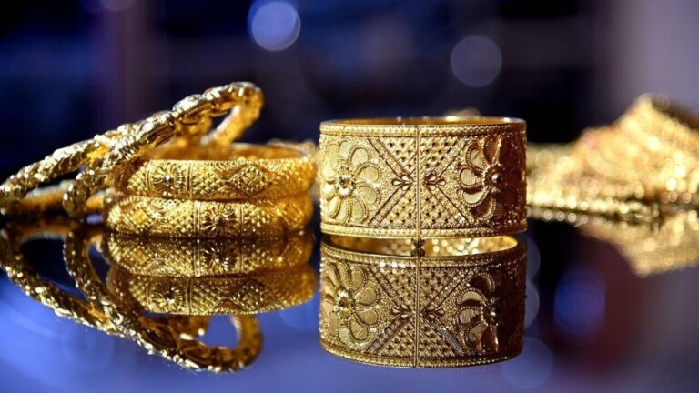Gold rates today down  ₹4300 from record high. Is it the right time to buy gold?