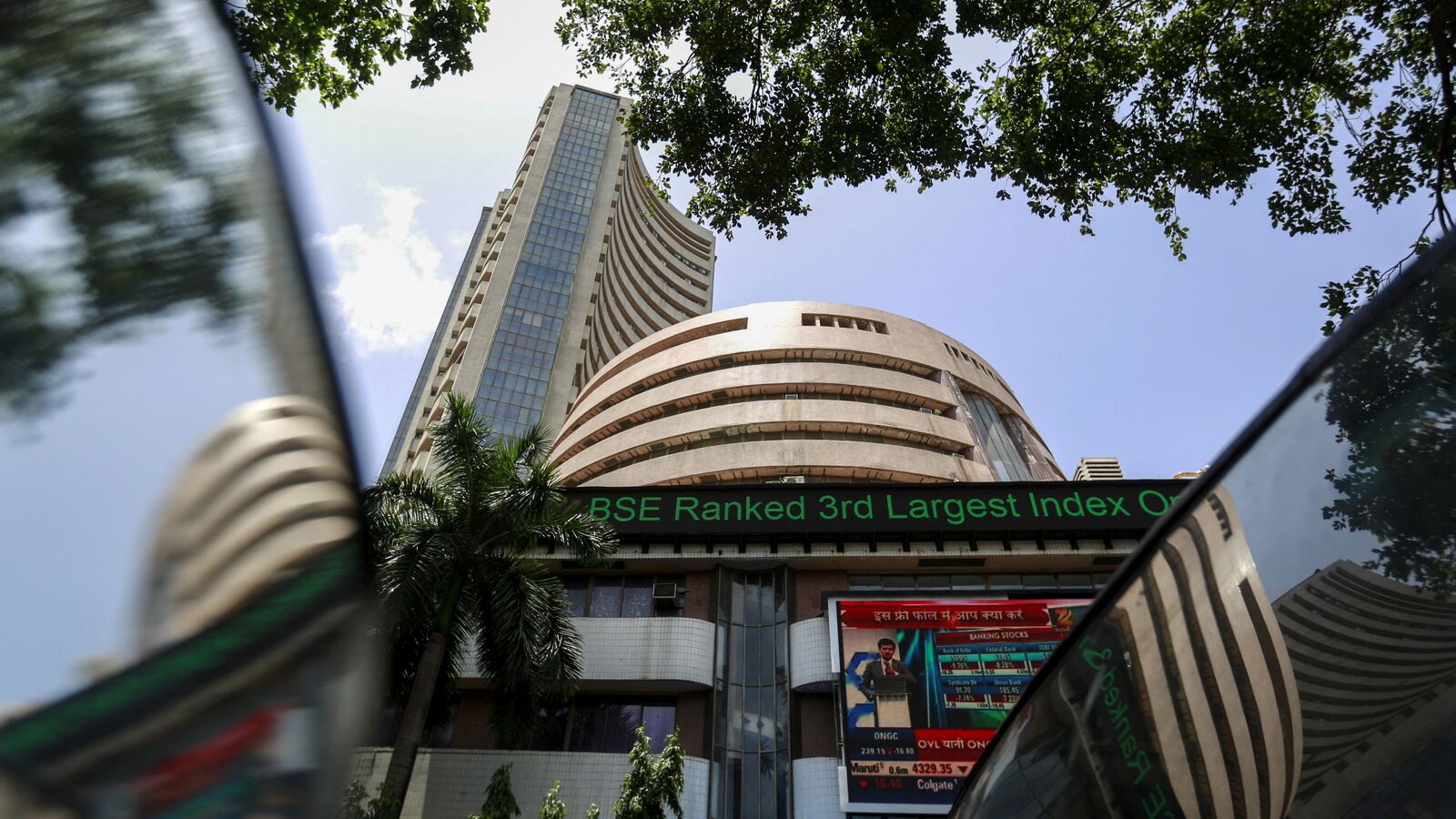 Sensex drops nearly 400 points; mid, small-caps underperform— 10 key highlights of Indian stock market today