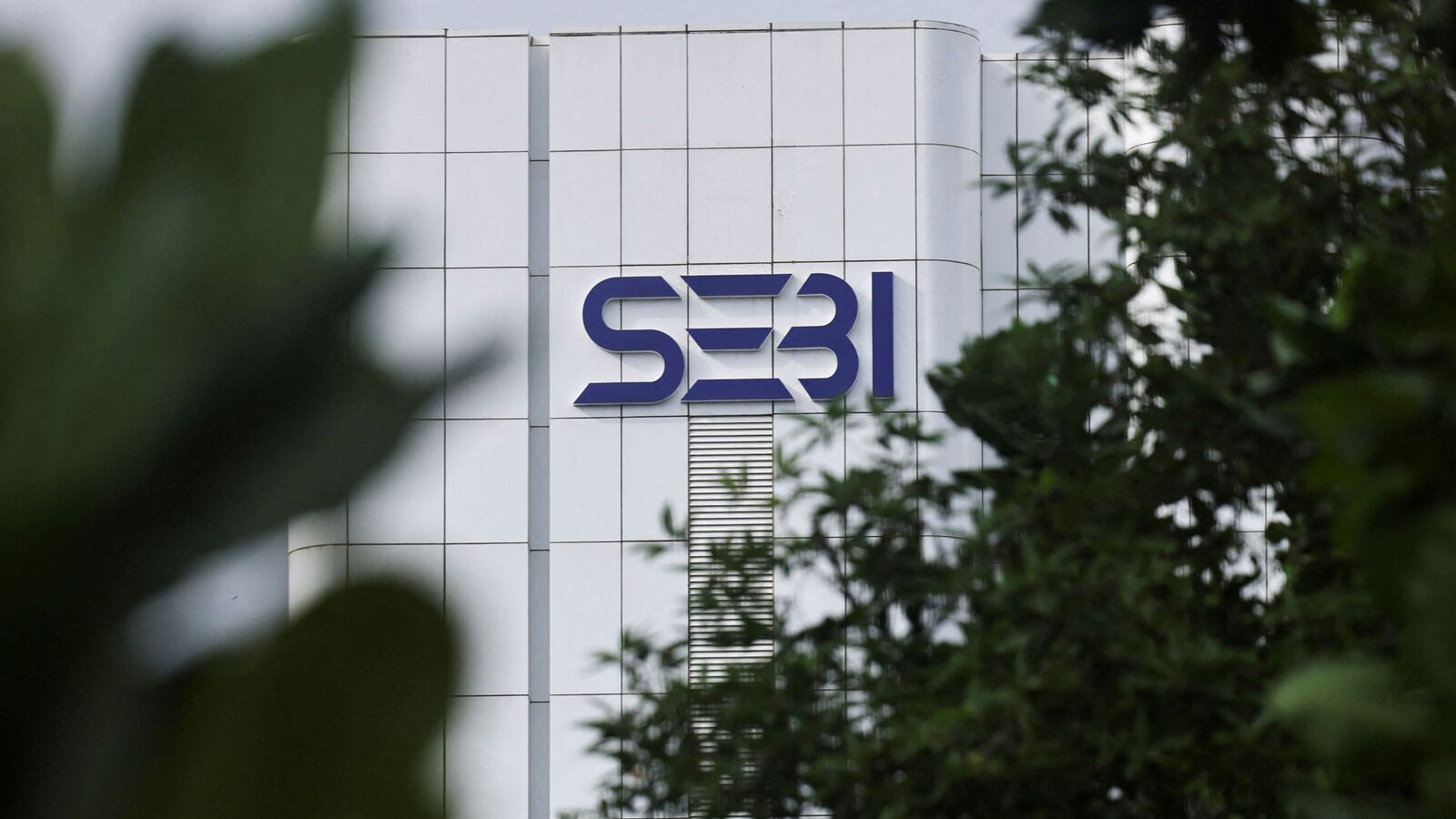 Sebi partners with DigiLocker to protect nominee interest after investor's death to reduce unclaimed assets