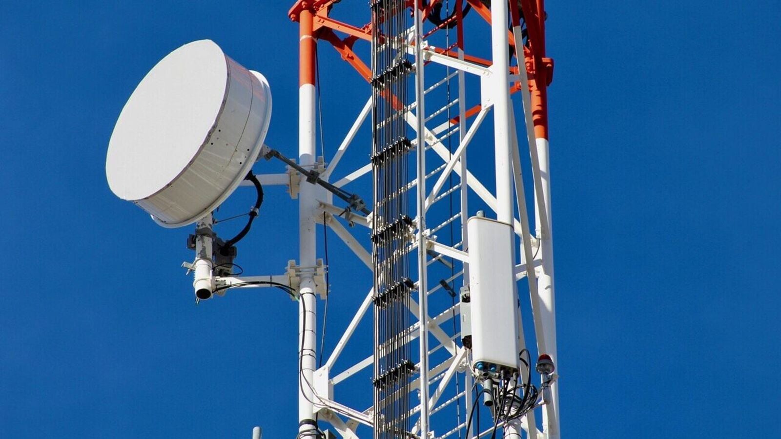 Indus Towers to declare dividend, bonus and buyback of shares