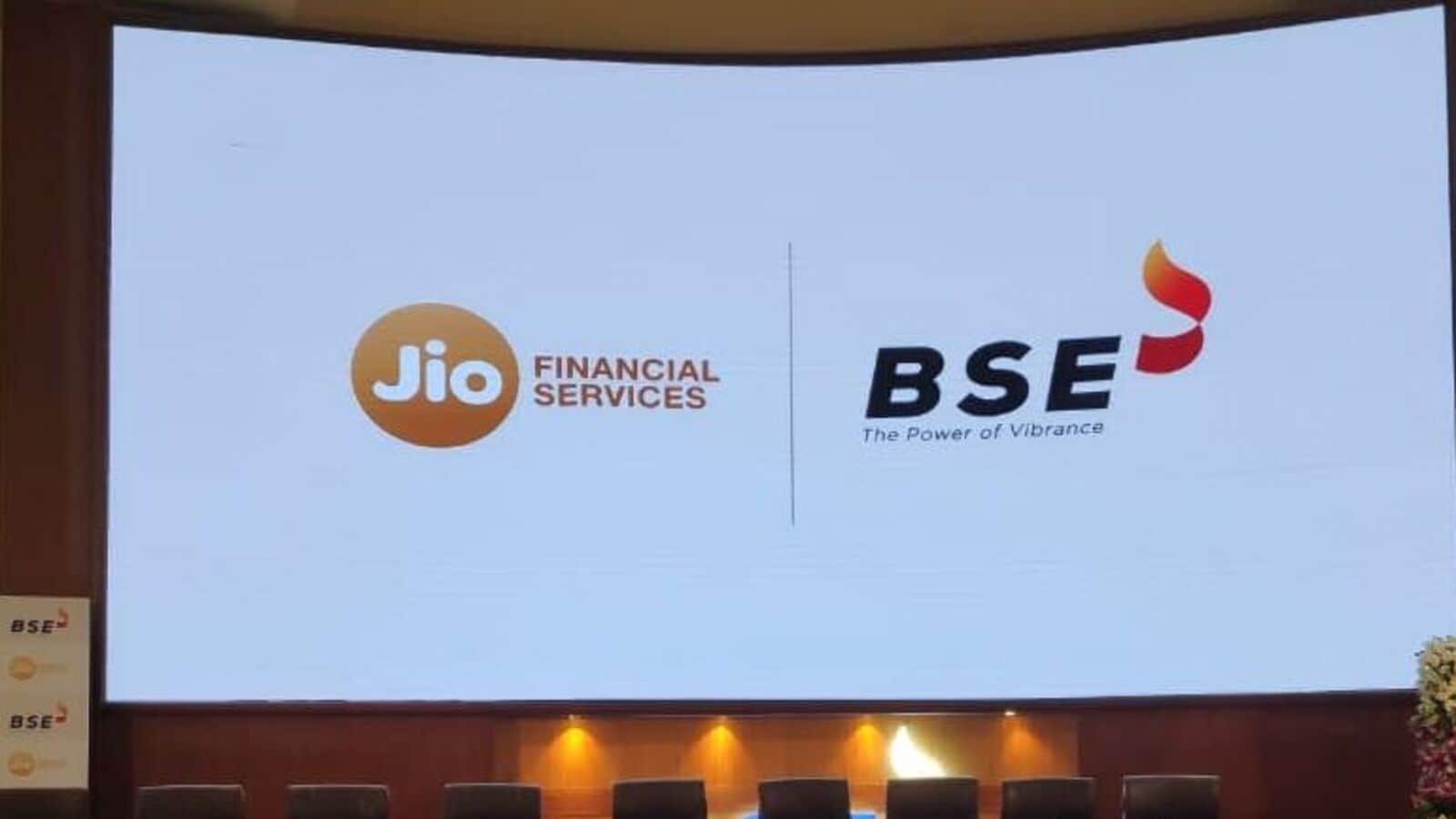 Jio Financial share price: Q4 results 2025 out. Should you buy THIS Reliance Group stock?