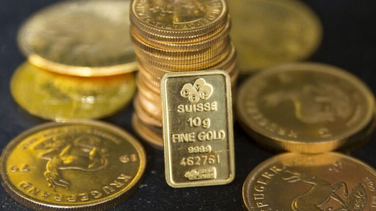 Gold price today: Rates jump on global uncertainty, stock market rout; investors unveil trading strategy for MCX Gold