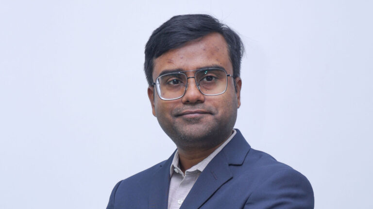 F&O Strategy: TCS to CONCOR— Rupak De suggests buy or sell strategy for THESE stocks - 28 April 2025 | Stock Market News